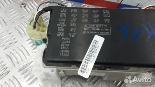 Блок предохранителей toyota corolla E12 (1KK16M101