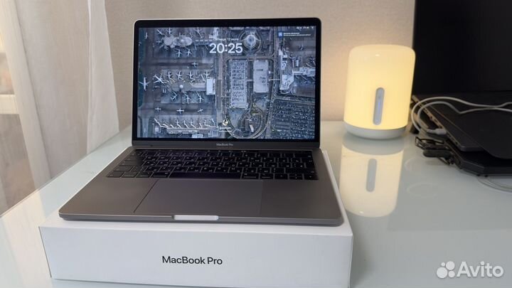 Macbook pro 13 2019 touch bar