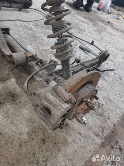 Задняя балка Nissan Primera p12 седан 2004г