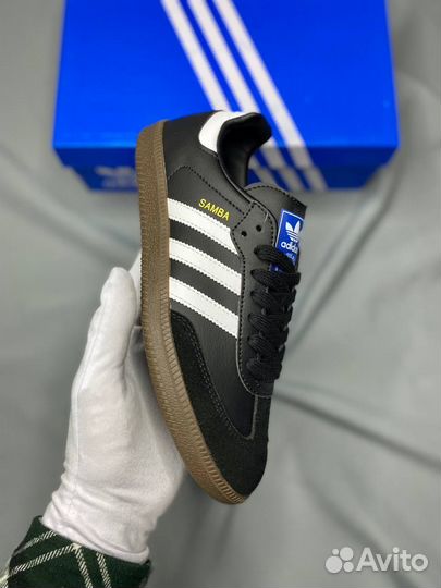 Кроссовки adidas samba