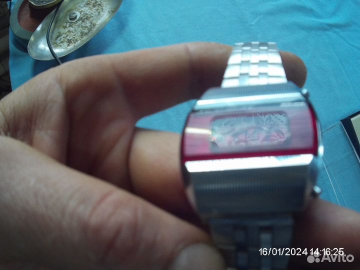 Часы электроника 1 СССР