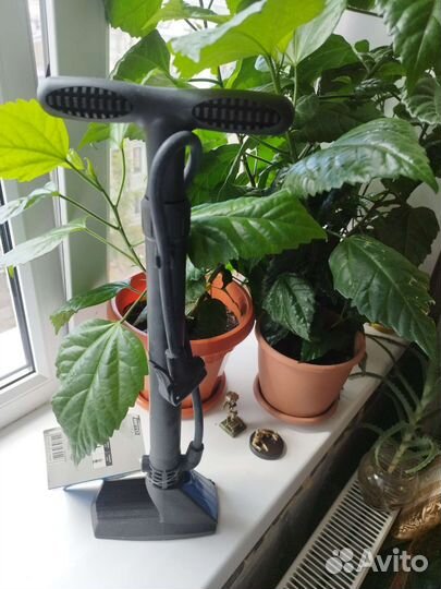 Насос для велосипеда