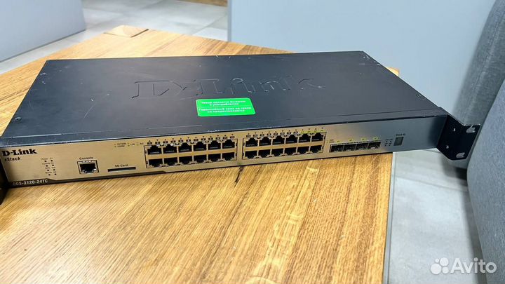 Коммутатор D-Link DGS-3120-24TC