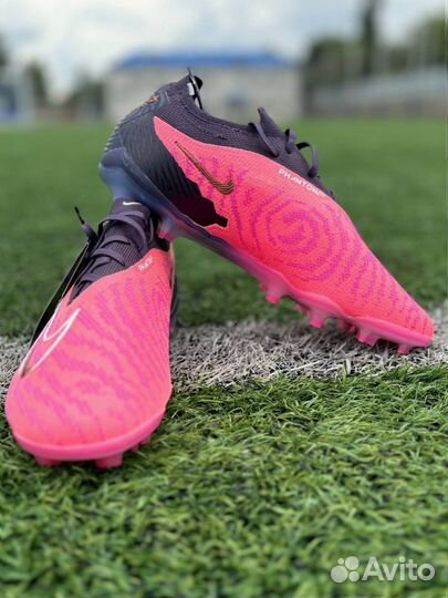 Бутсы Nike Phantom GX pink