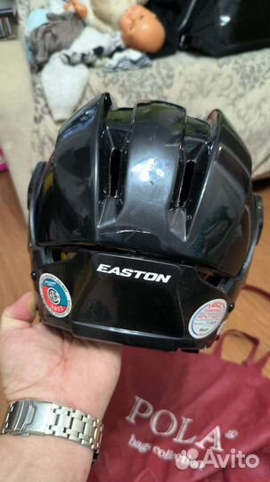 Шлем хоккейный