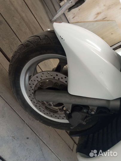 Макси-скутер Yamaha Majesty 400