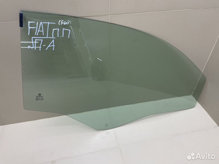 Стекло двери Fiat 500