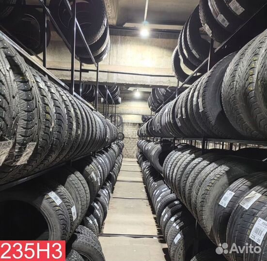 Kumho Solus TA31 215/55 R17 90M