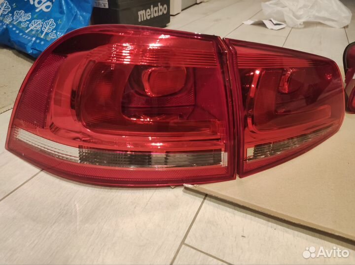 Задние фонари Vw Touareg NF