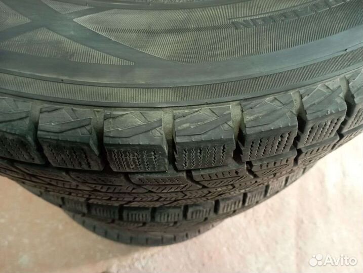 Dunlop Winter Maxx SJ8 265/60 R18 110B
