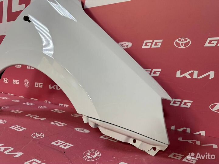 Крыло белое правое переднее LADA Granta FL 18 - 24