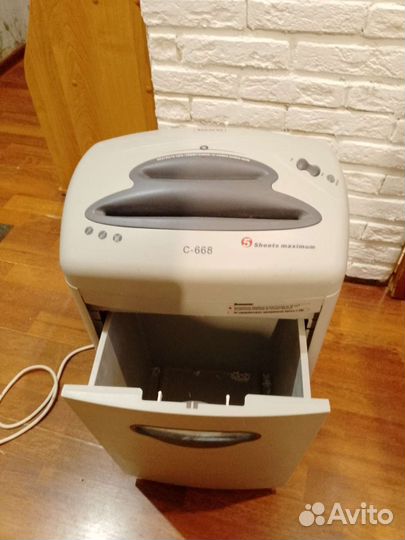 Уничтожитель бумаг