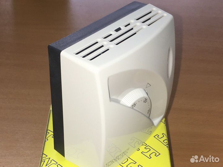 Терморегуляторы С вилкой на Комсомольском