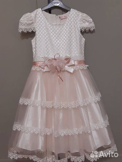 Платье для девочки праздничное