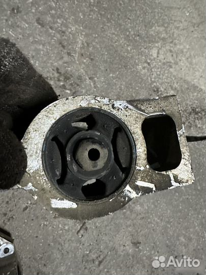 Vw tiguan mk1 5N рычаг передний левый и правый