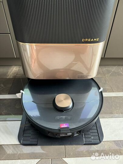 Робот пылесос Dreame bot x 40 pro plus