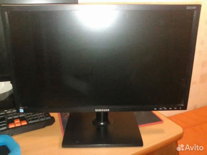 Разбит экран Монитор Samsung