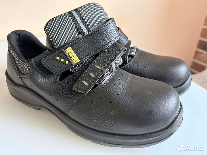 Полуботинки летние 44р