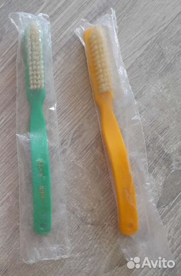 Зубные щетки ГДР