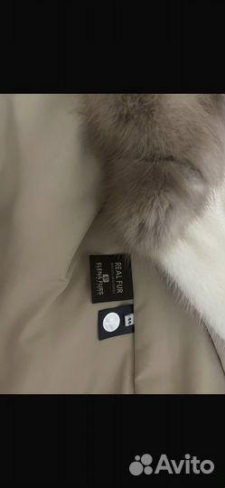 Шуба норковая с капюшоном из соболя