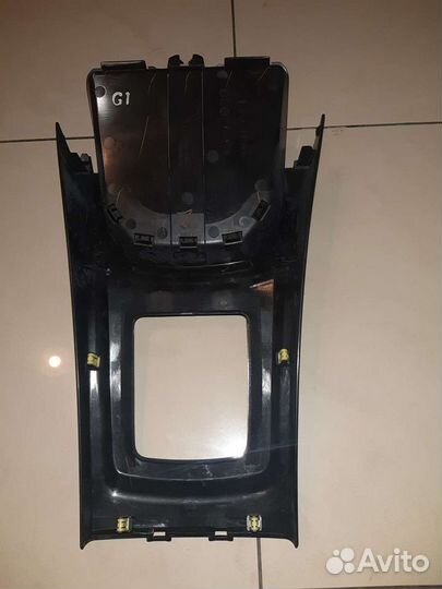 Консоль (темная) АКПП для Субару Импреза gh