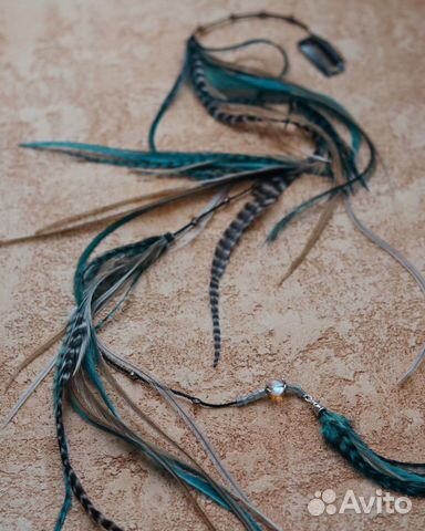 Обьъёмные заколки с перьями. Перья в волосы