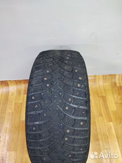 Michelin X-Ice North 215/55 R16 97T