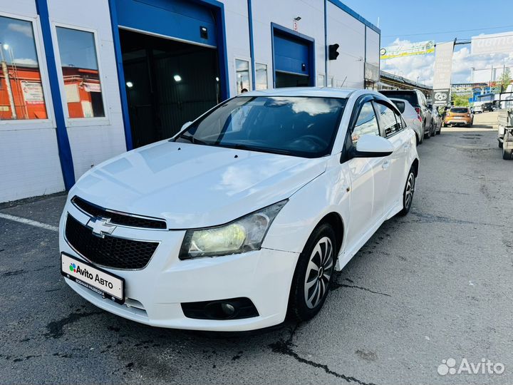 Chevrolet Cruze 1.8 МТ, 2010, 153 000 км