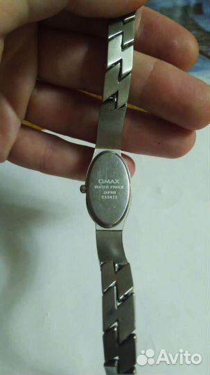 Часы Omax