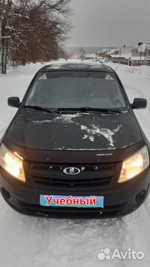 Инструктор по вождению. Уроки вождения