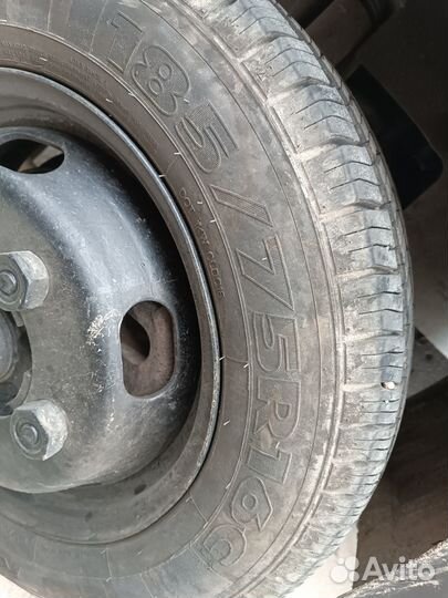Шины шимние 185/75 r16c