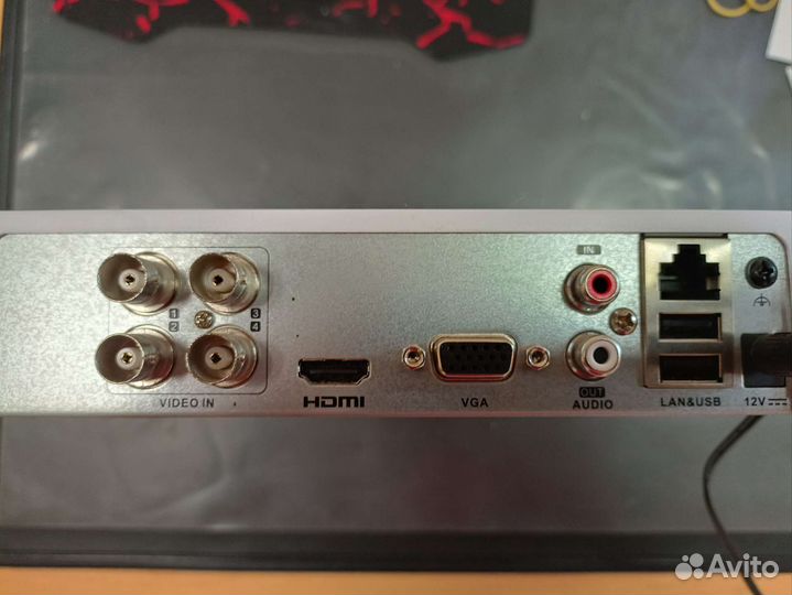 Видеорегистратор hiwatch DS-H104G