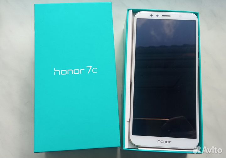 HONOR 7C, 3/32 ГБ