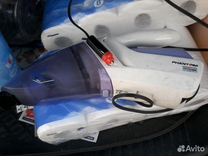 Автомобильный пылесос Phantom PH2002