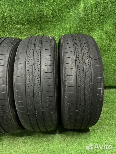 Kumho Sense KR26 185/60 R15 84H