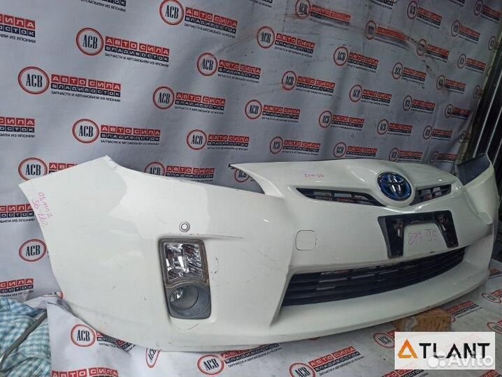 Бампер передний toyota prius