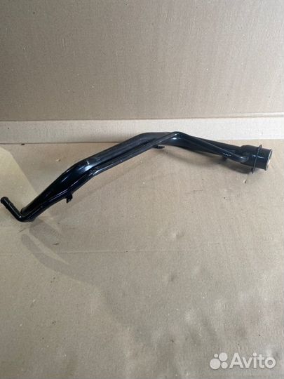 Горловина топливного бака Mitsubishi Pajero Sport