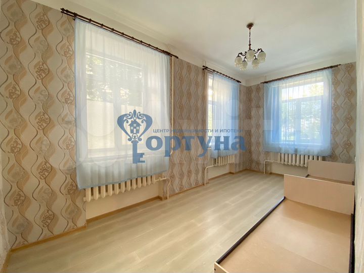 2-к. квартира, 61,6 м², 1/5 эт.