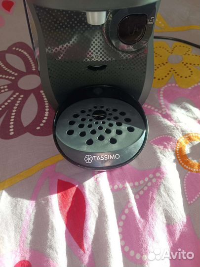 Кофеварка Bosch tassimo happy TAS1002N