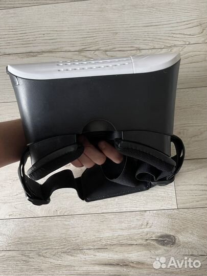 Очки виртуальной реальности новые