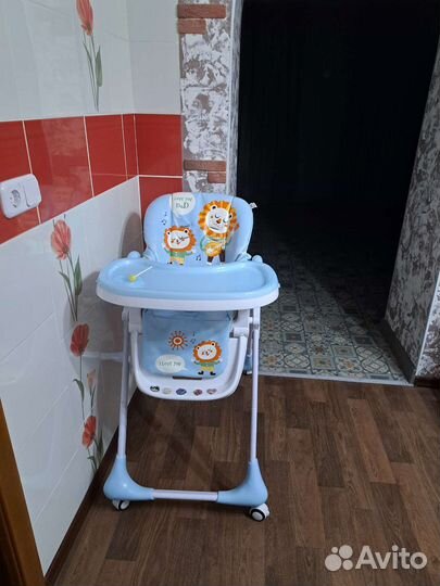 Стульчик для кормления babyton