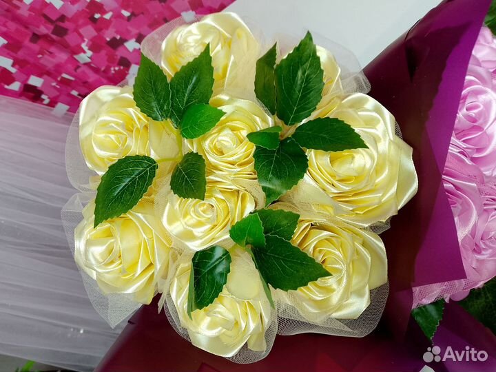 Букет из атласных лент в наличии