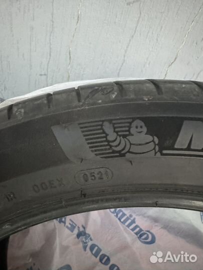 Michelin Pilot Sport 4 SUV 295/40 R21