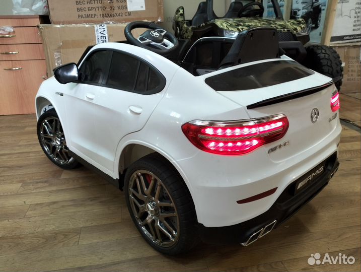 Детский электромобиль Mercedes-Benz AMG GLC63 Coup