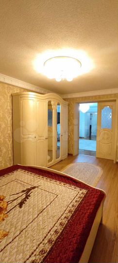 3-к. квартира, 120 м², 1/5 эт.