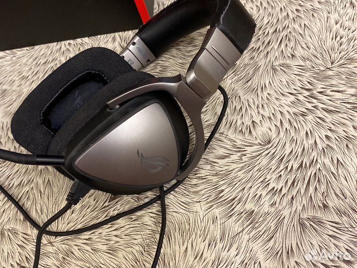 Игровые наушники