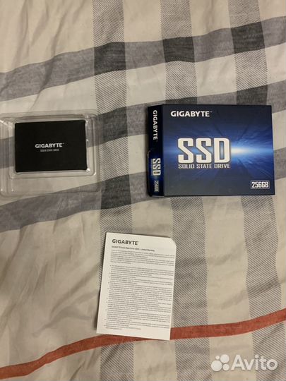 Твердотельный накопитель gigabyte 256GB