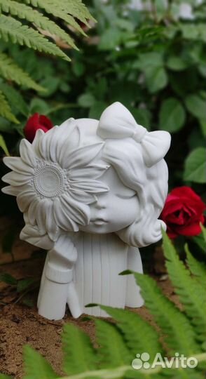 Кашпо декоративное