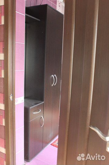 Шкаф для одежды в прихожую