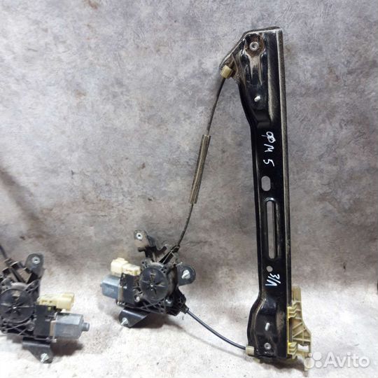 Стеклоподьемник задний Форд Мондео 5